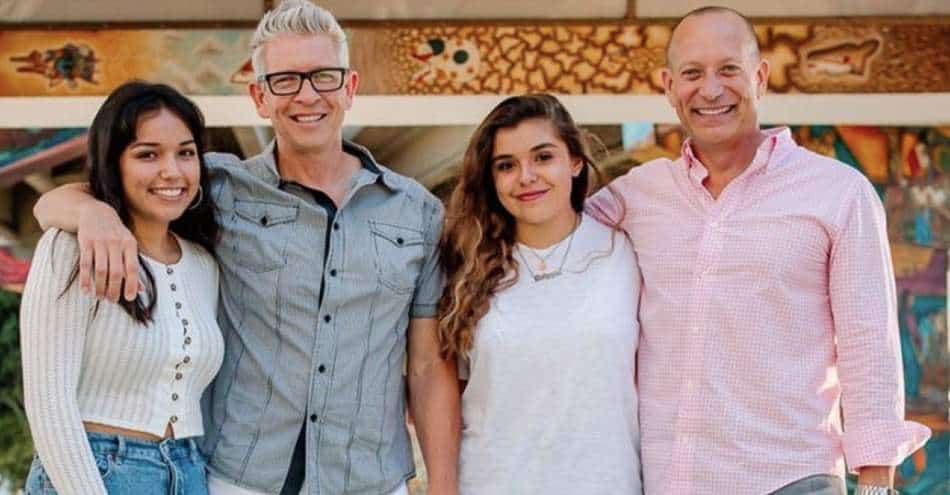 2dadswithbaggage | Jonathan Bailey, Triton KLGH, Sophia Bailey-Klugh, Ava Bailey-Klugh