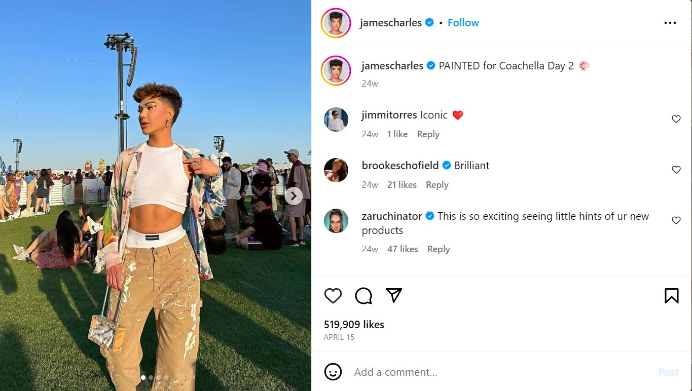 James Charles publie dans la capture d'écran de Coachella. 