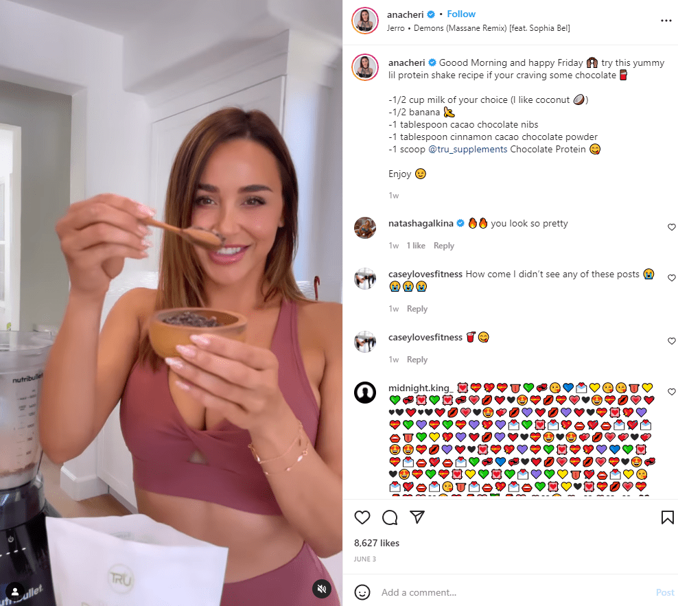 Ana Cheri Influenceur de style de vie de santé et de fitness
