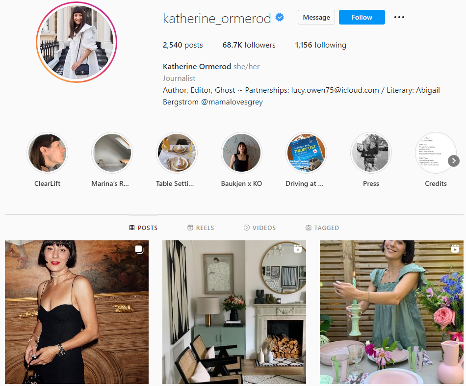 Styliste Katherine Ormerod et blogueuse de mode
