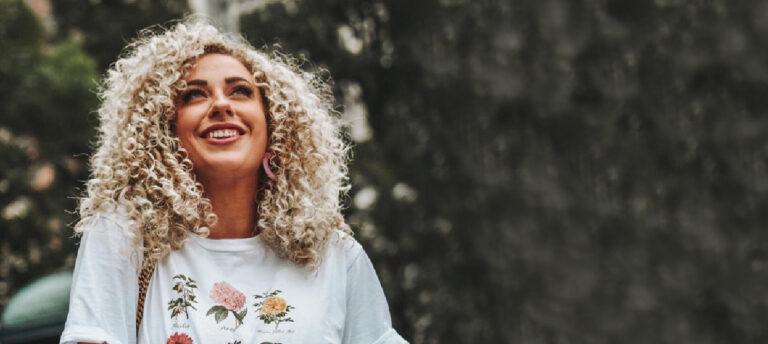 Interview Infliencer Spotlight: Chloé Homan